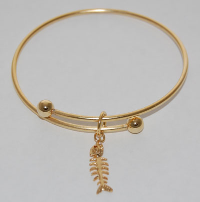 Fish Bones Charm Bracelet - gold