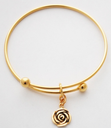Rose Charm Bracelet - gold