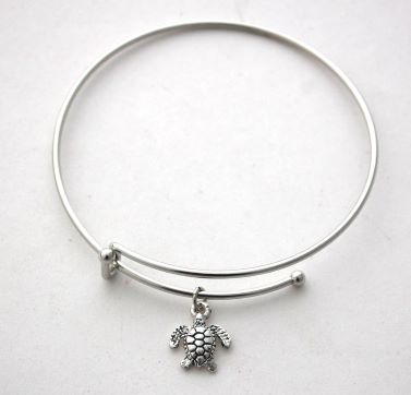 Sea Turtle Charm Bracelet - silver