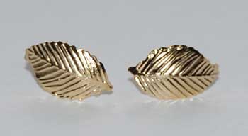 Elm Leaf Earrings - gold 