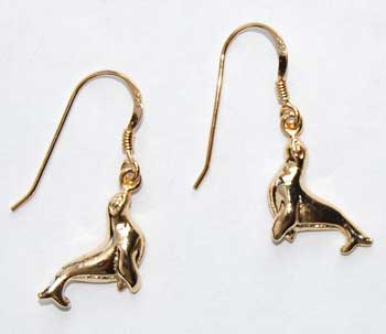 Seal Earring - gold