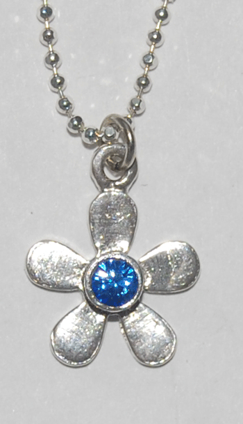 Flower Power Necklace - sapphire