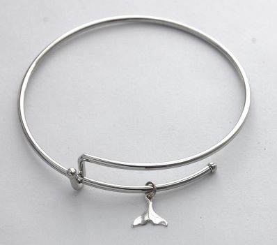 Whale Tail Charm Bracelet - silver
